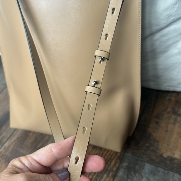 GANNI Banner Medium Tote - Picture 3 of 10